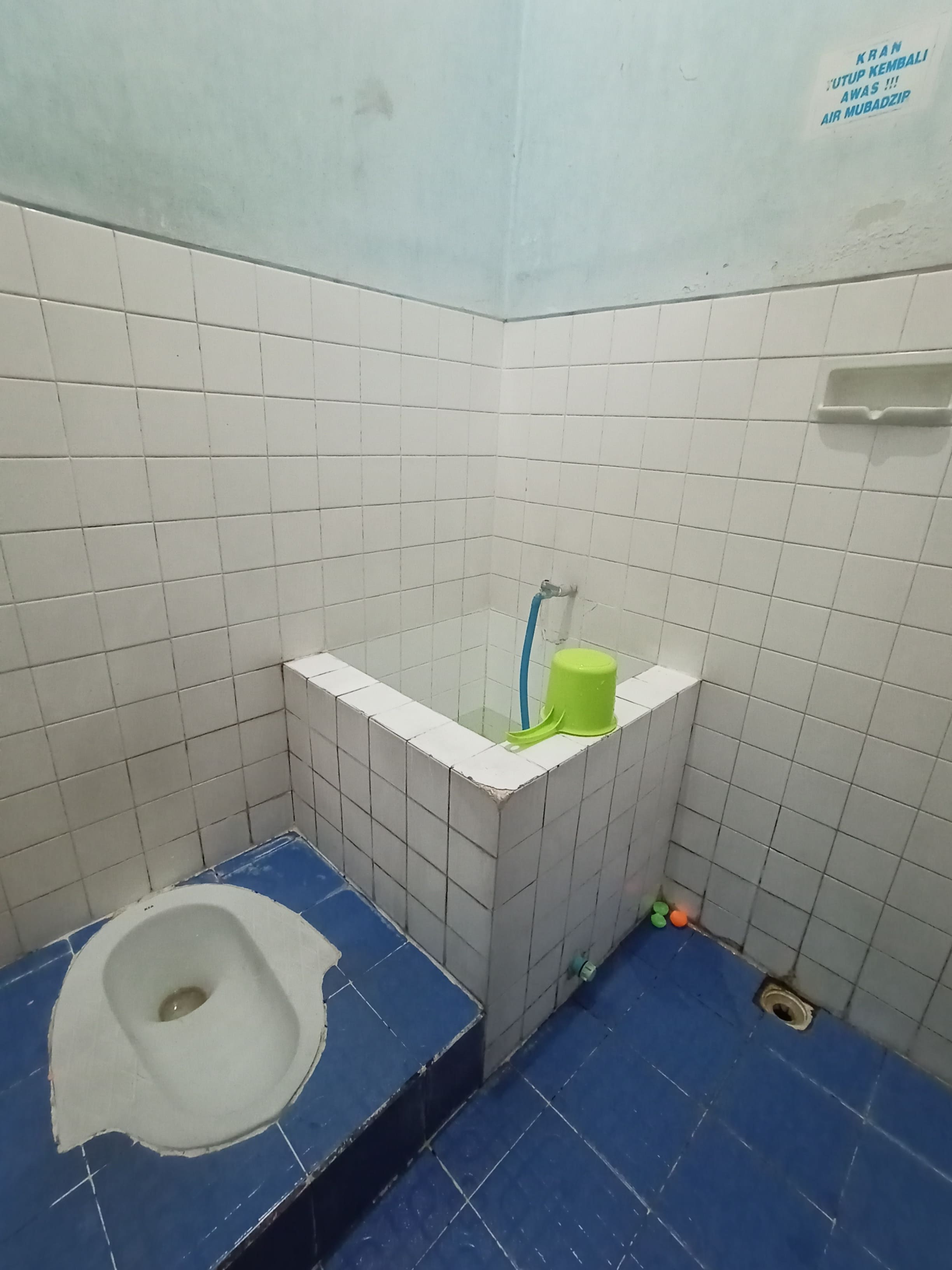 Hall image 8