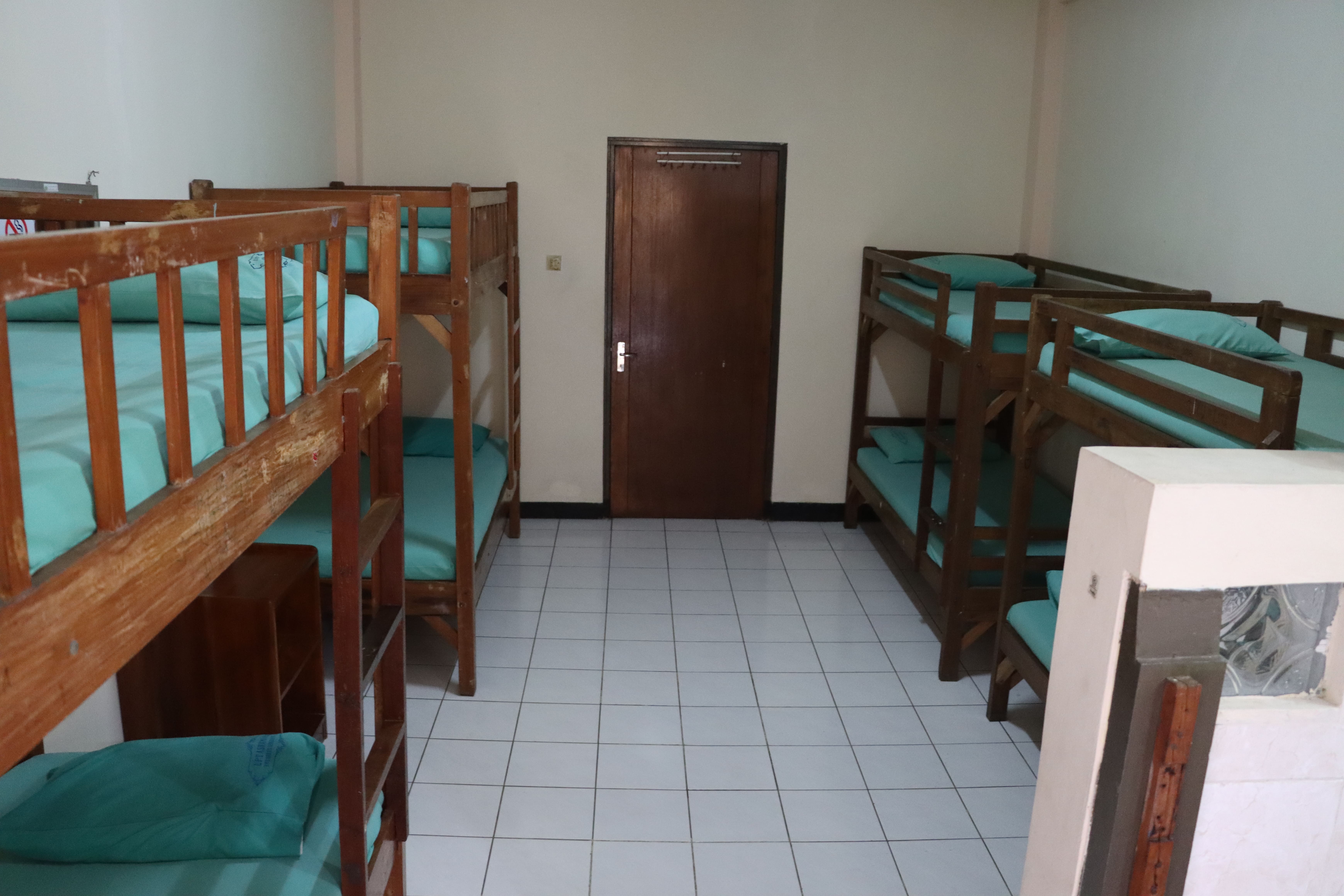 Room image 10