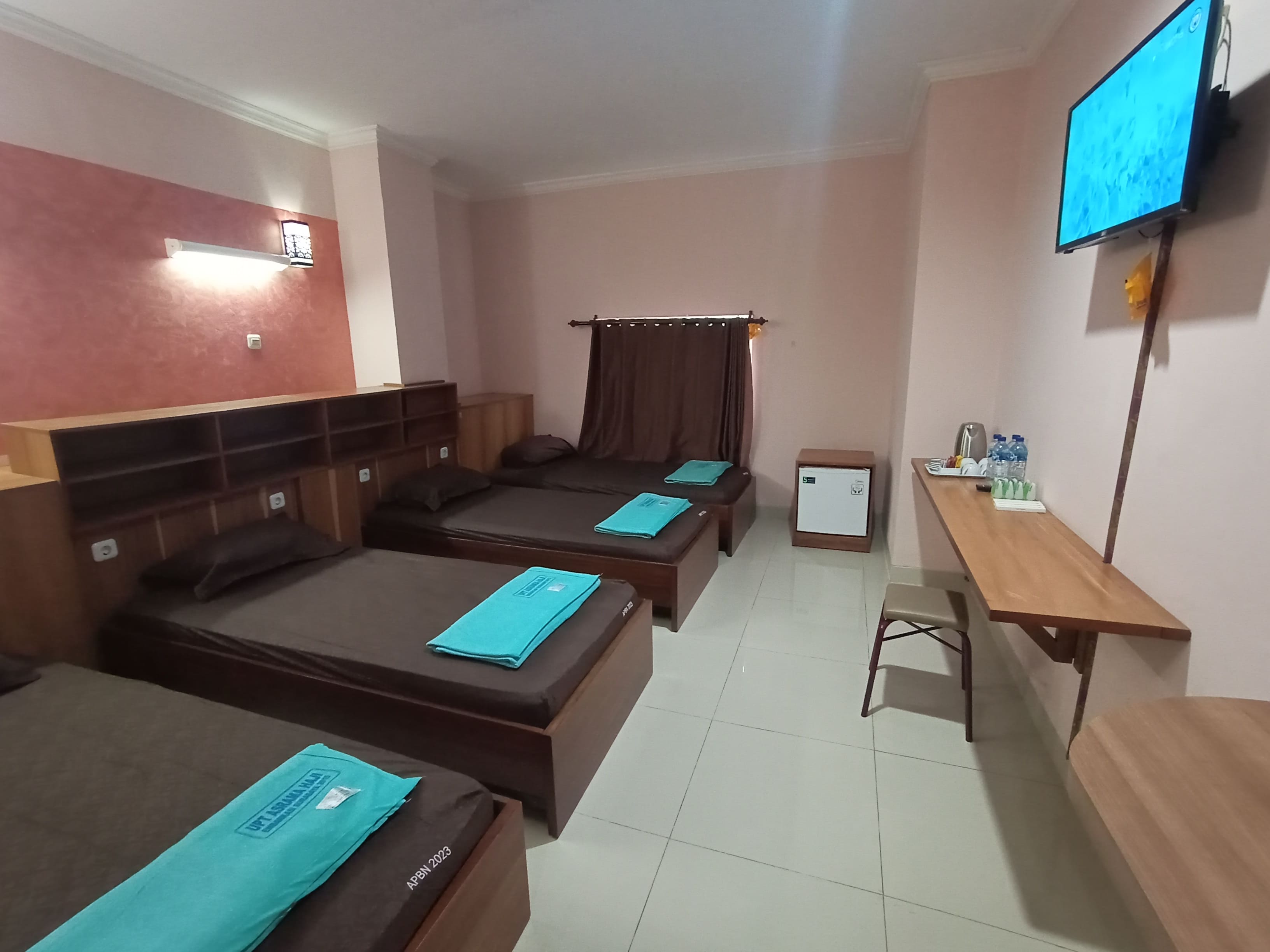 Superior 4 Single Bed